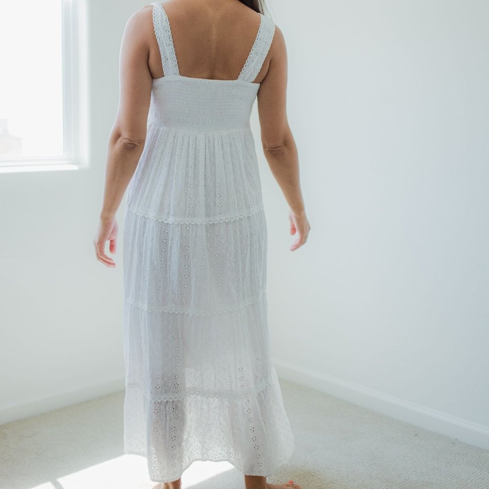 MAGIC WHITE 100% COTTON CROCHET & EYELET FLOWY SLEEVELESS V-NECK MAXI DRESS M - Picture 6 of 9